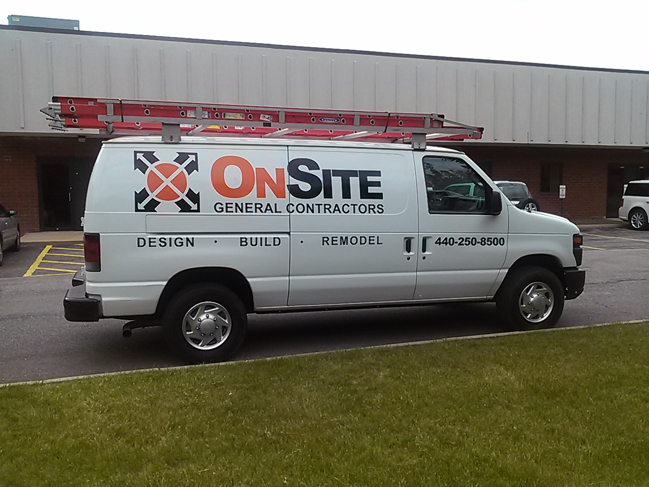 Contractor van graphics Northeast OH