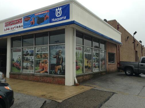 Exterior building banners Parma OH