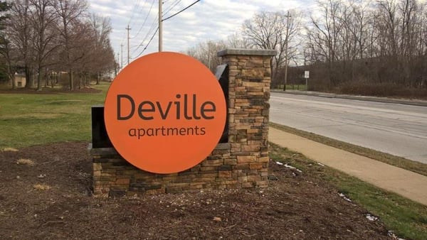Business Sign Beachwood Ohio