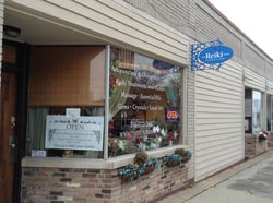 Window Lettering Lakewood, Oh