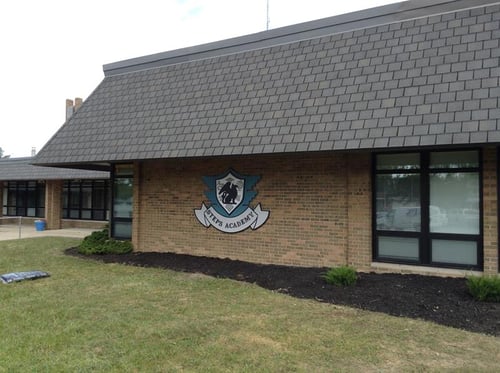 Building Sign in Parma, Ohio